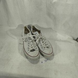 Converse All Star Men's Size 11 Classic White Sneakers
